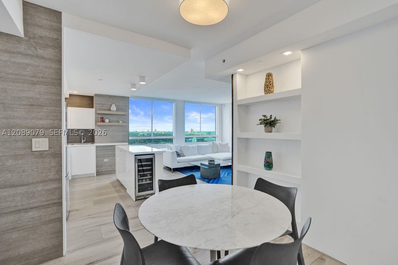 1330 West Ave #3407 Miami Beach, FL 33139