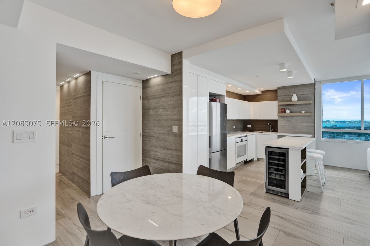 1330 West Ave #3407 Miami Beach, FL 33139
