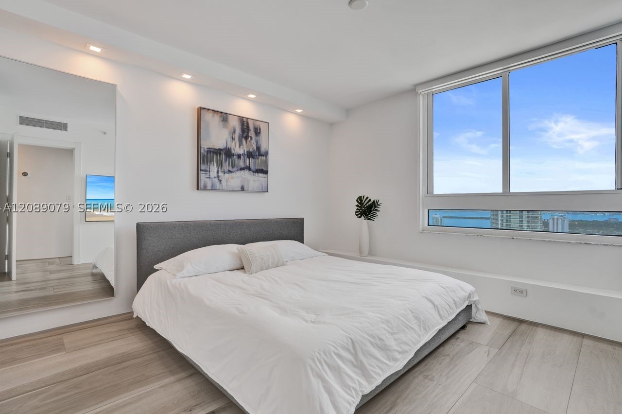 1330 West Ave #3407 Miami Beach, FL 33139