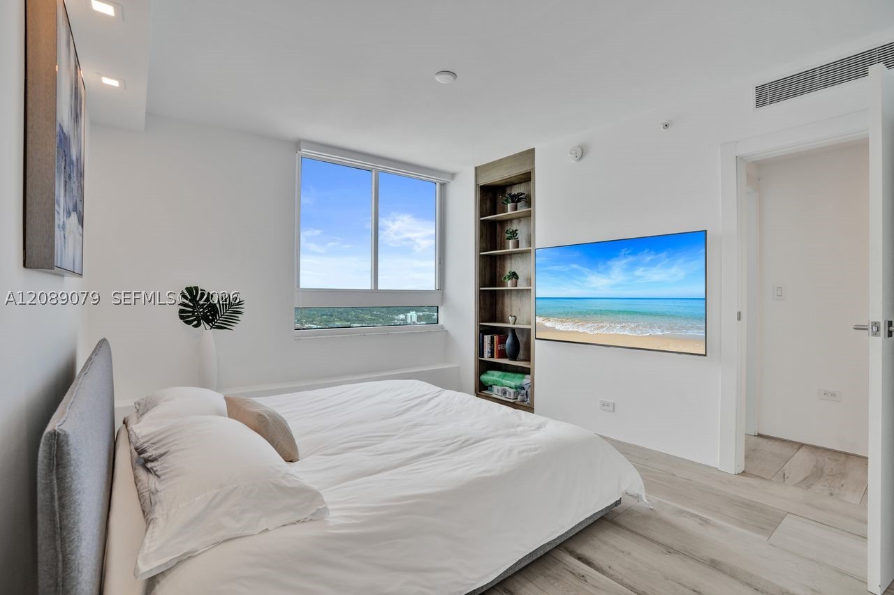 1330 West Ave #3407 Miami Beach, FL 33139