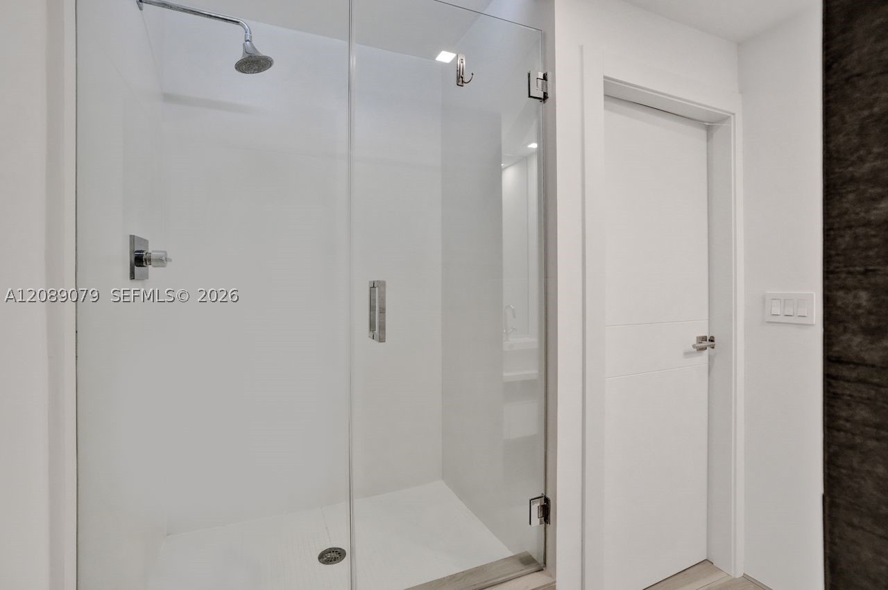 1330 West Ave #3407 Miami Beach, FL 33139