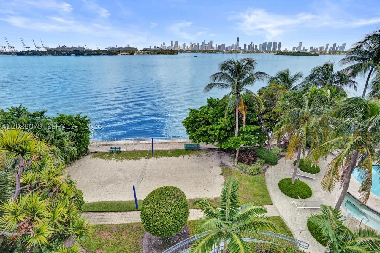 1330 West Ave #3407 Miami Beach, FL 33139