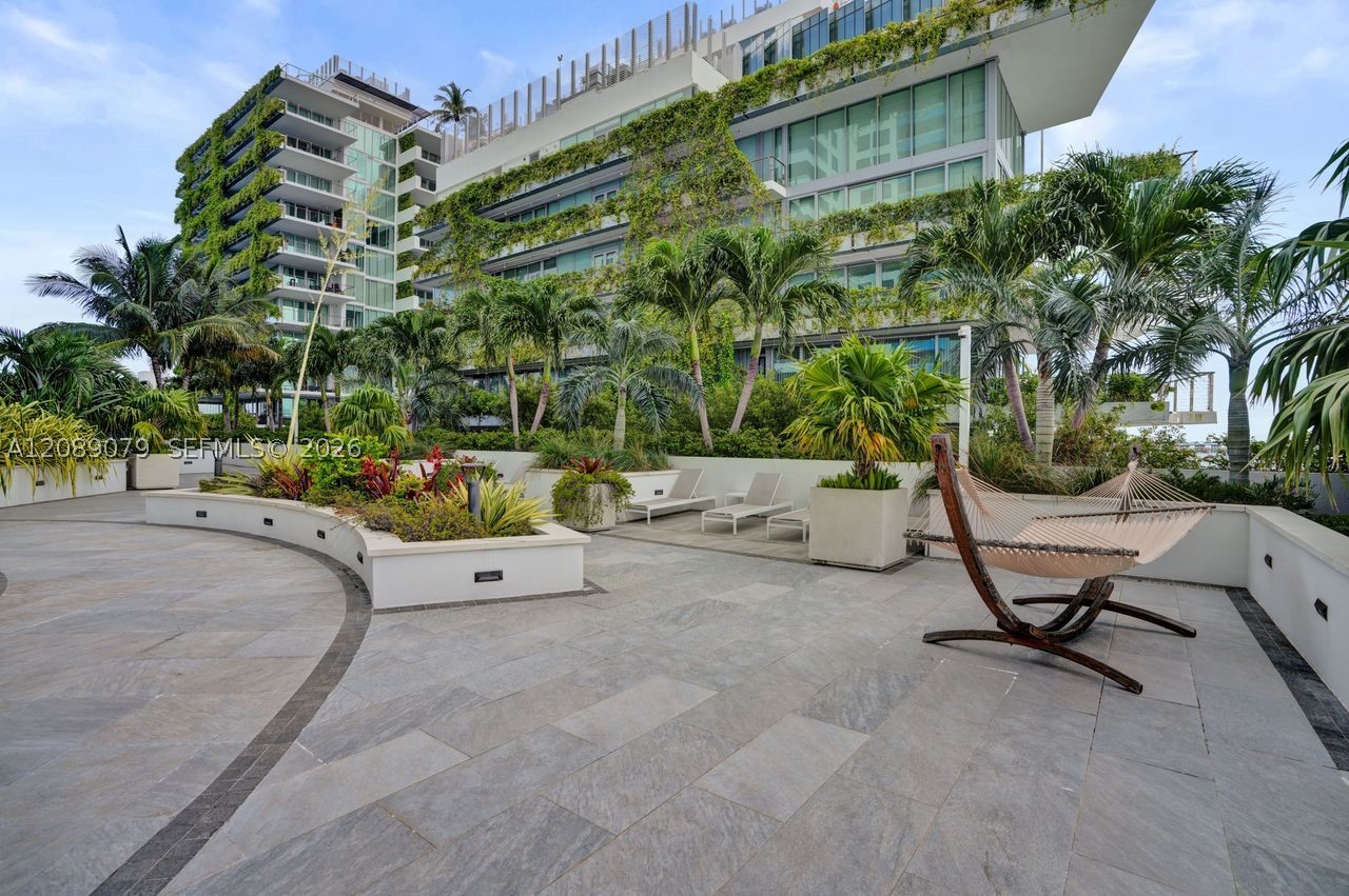 1330 West Ave #3407 Miami Beach, FL 33139