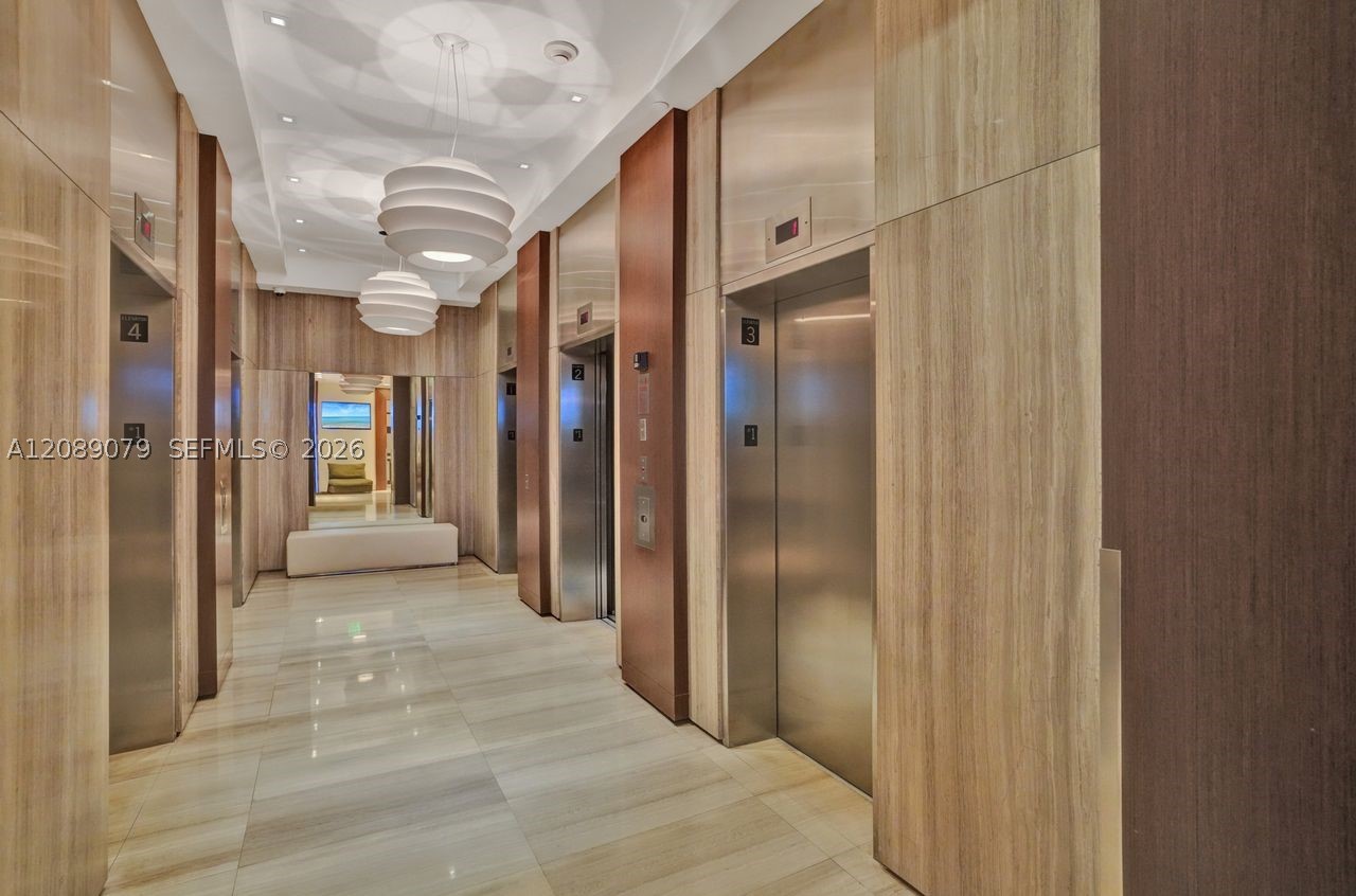 1330 West Ave #3407 Miami Beach, FL 33139