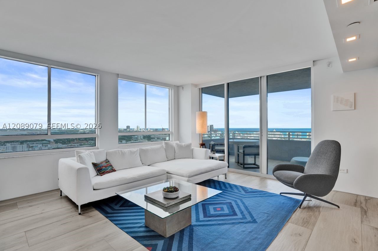 1330 West Ave #3407 Miami Beach, FL 33139