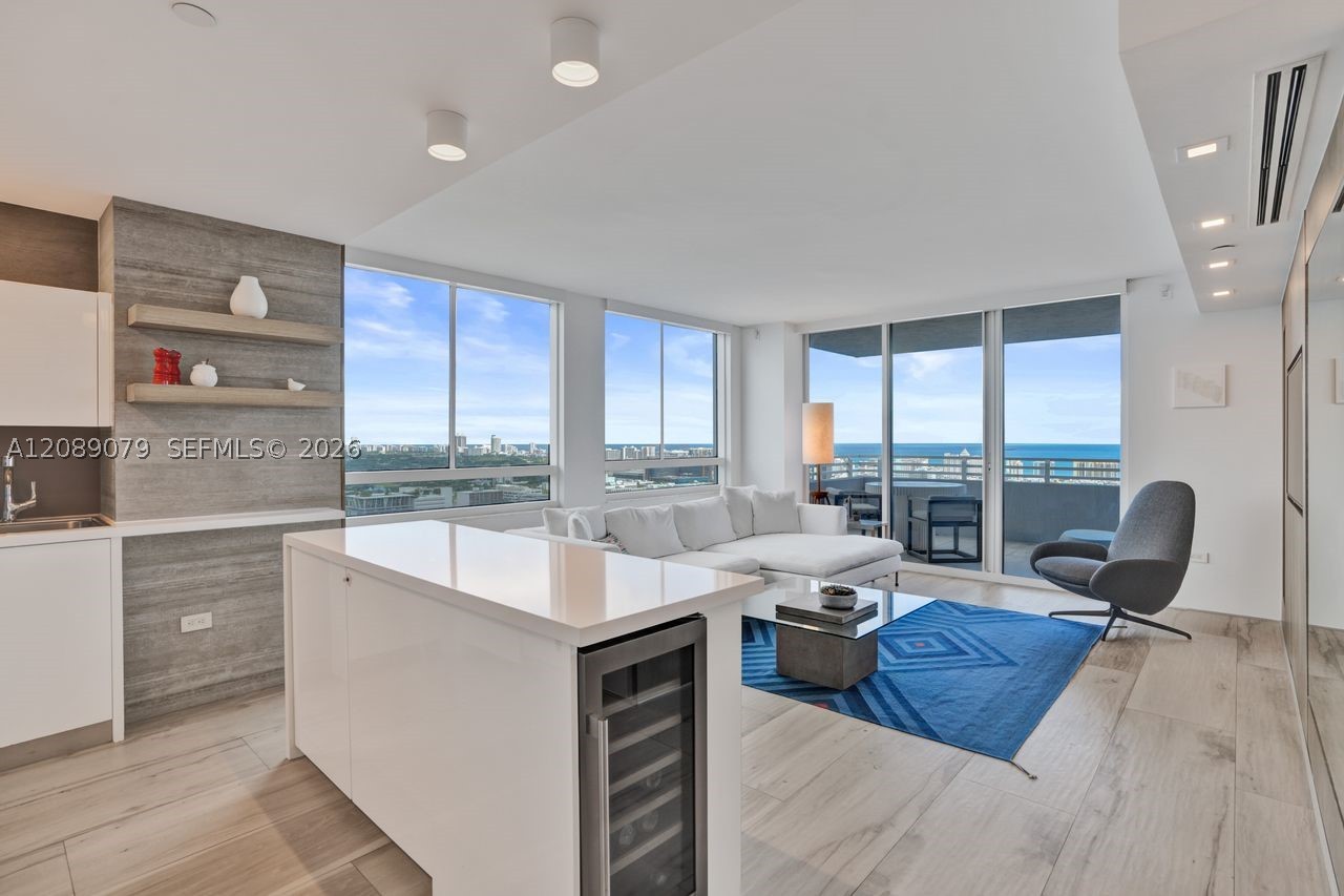 1330 West Ave #3407 Miami Beach, FL 33139