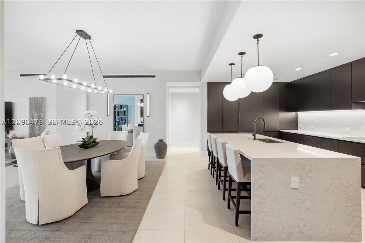 160 Isle Of Venice Dr #PH3 Fort Lauderdale, FL 33301