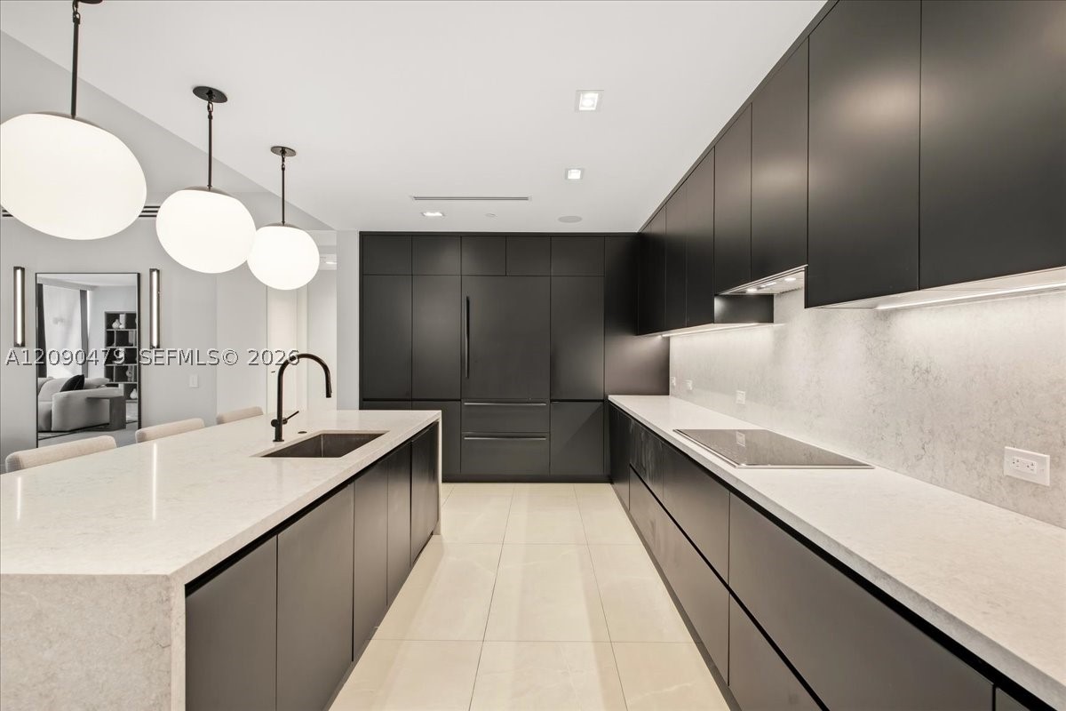 160 Isle Of Venice Dr #PH3 Fort Lauderdale, FL 33301
