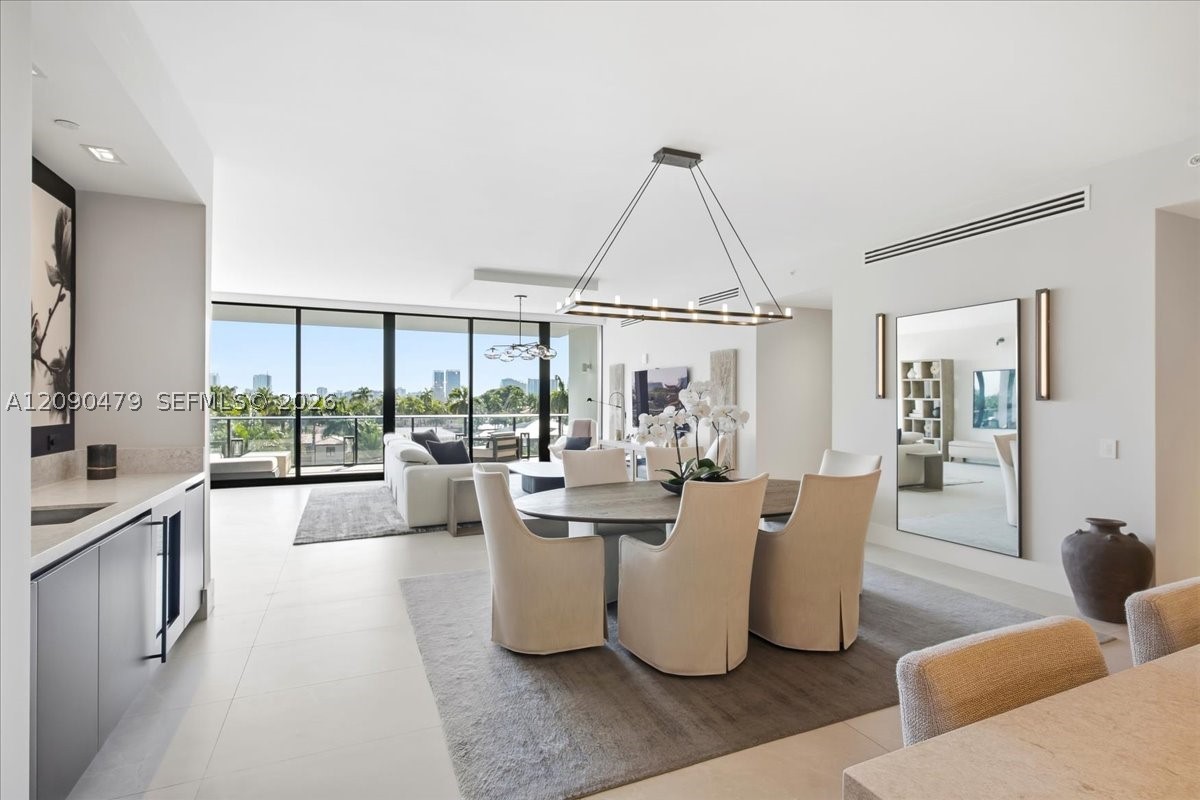 160 Isle Of Venice Dr #PH3 Fort Lauderdale, FL 33301