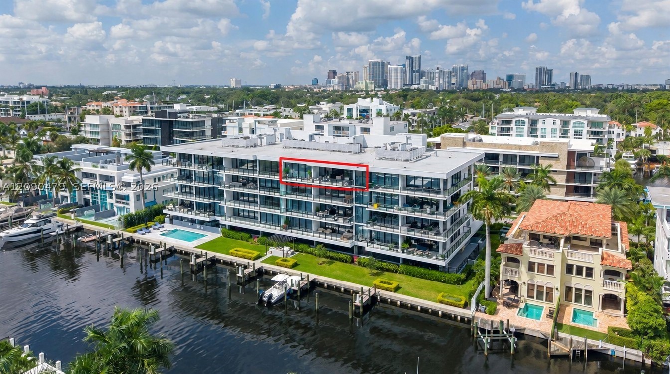 160 Isle Of Venice Dr #PH3 Fort Lauderdale, FL 33301
