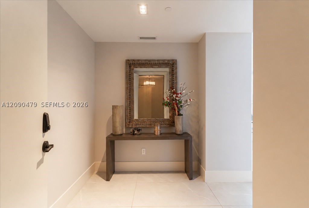 160 Isle Of Venice Dr #PH3 Fort Lauderdale, FL 33301
