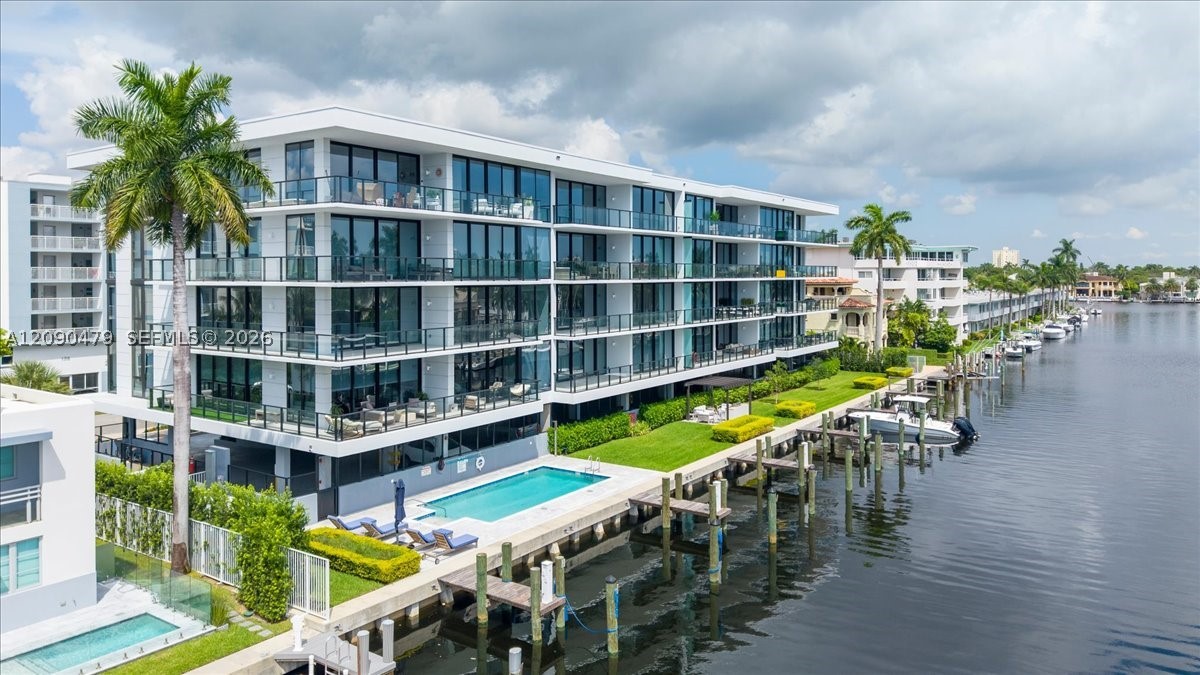 160 Isle Of Venice Dr #PH3 Fort Lauderdale, FL 33301