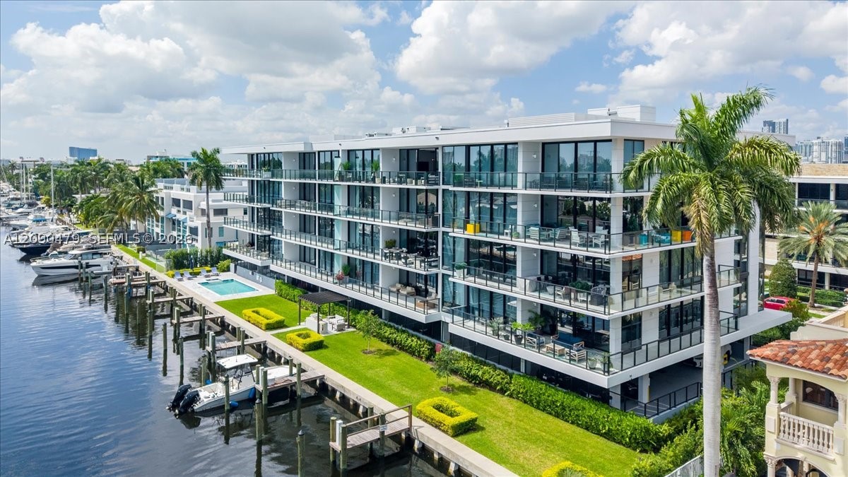 160 Isle Of Venice Dr #PH3 Fort Lauderdale, FL 33301