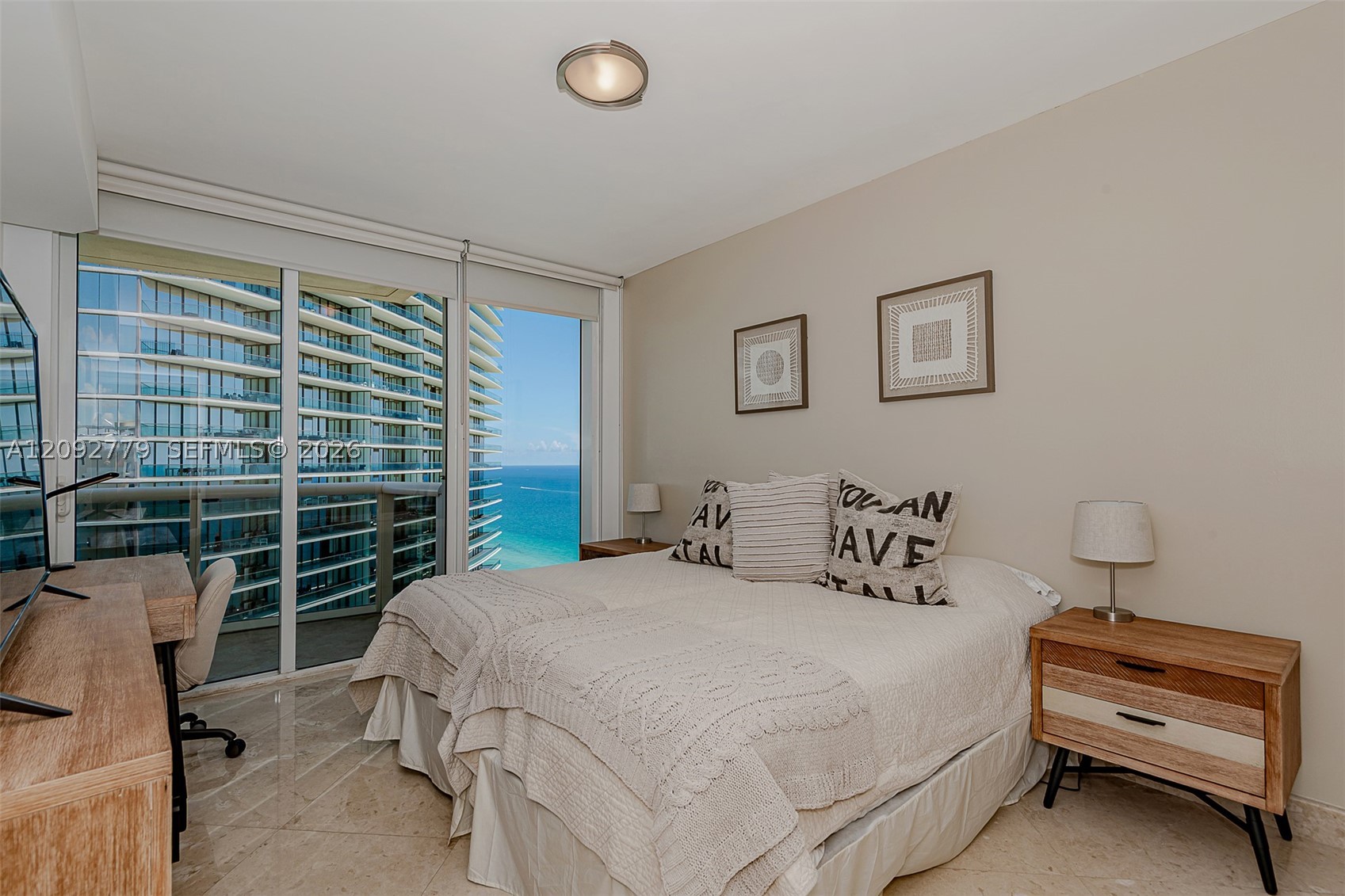 image Ocean Three19