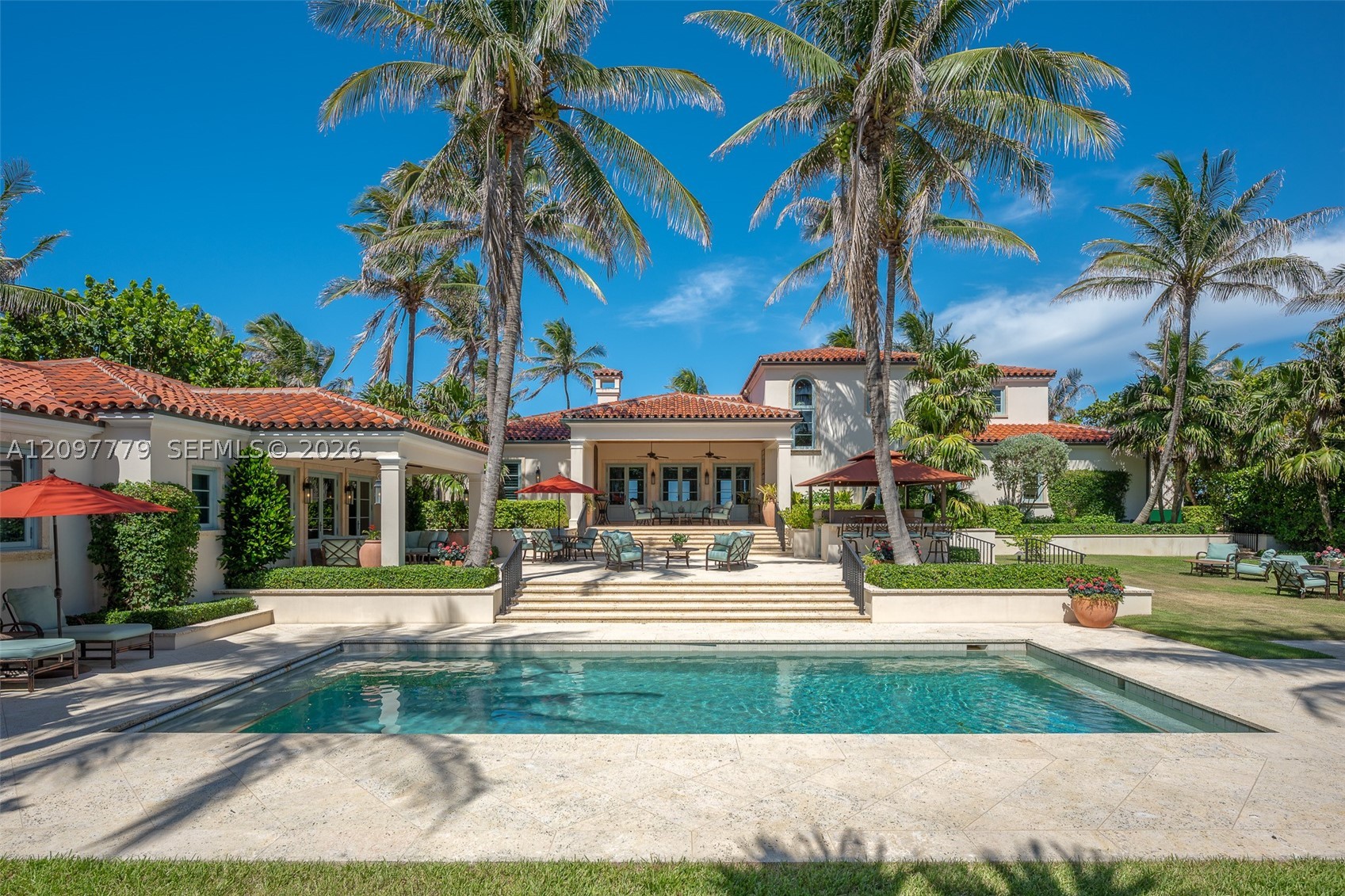 183 S Beach Rd Jupiter Island, FL 33455
