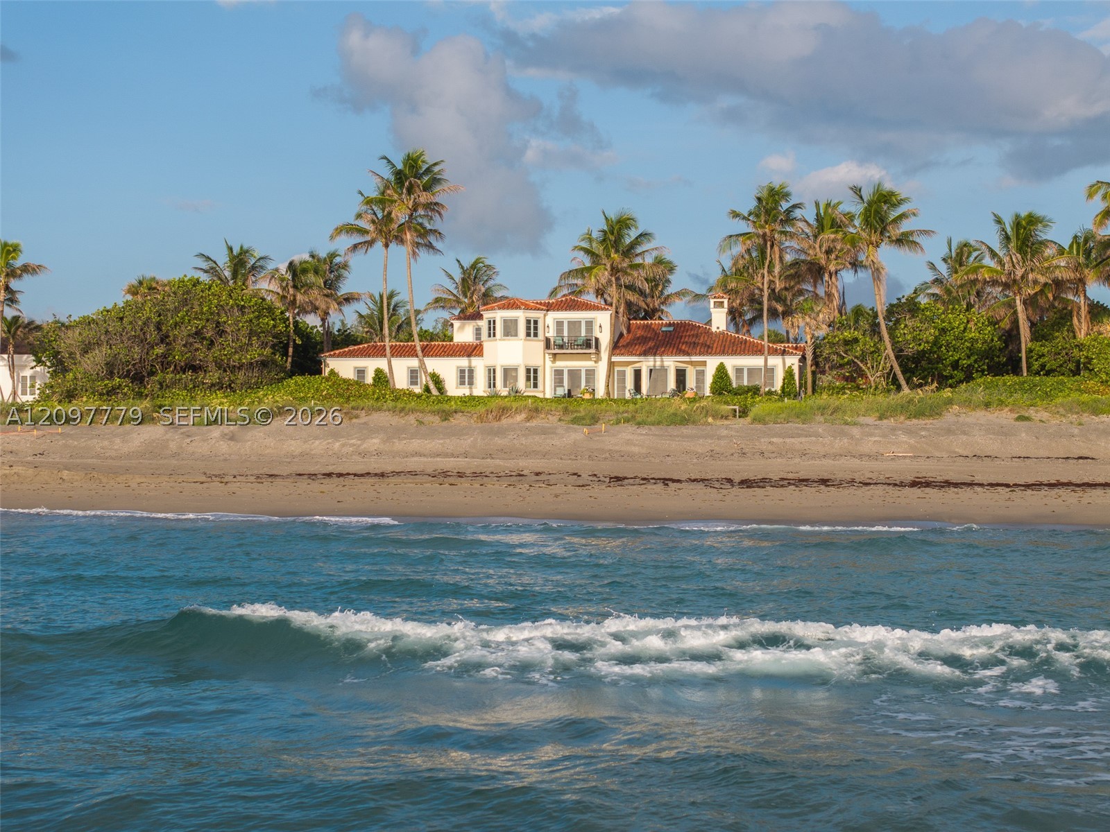 183 S Beach Rd Jupiter Island, FL 33455