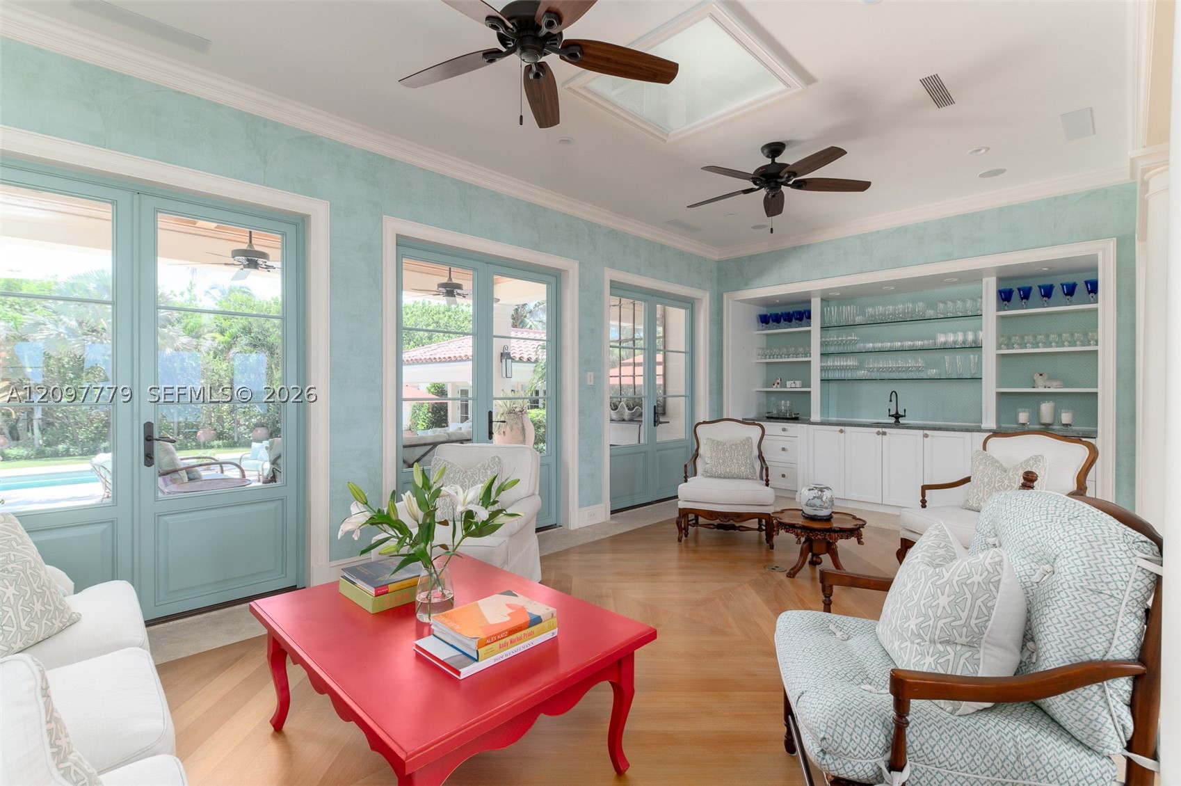 183 S Beach Rd Jupiter Island, FL 33455