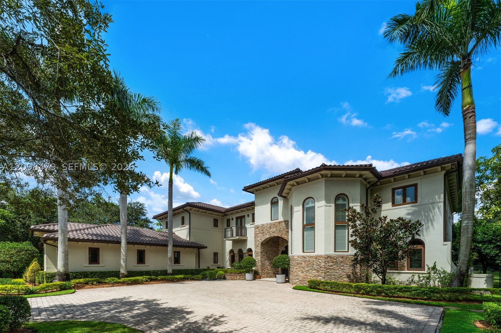 6645 SW 102nd St Pinecrest, FL 33156