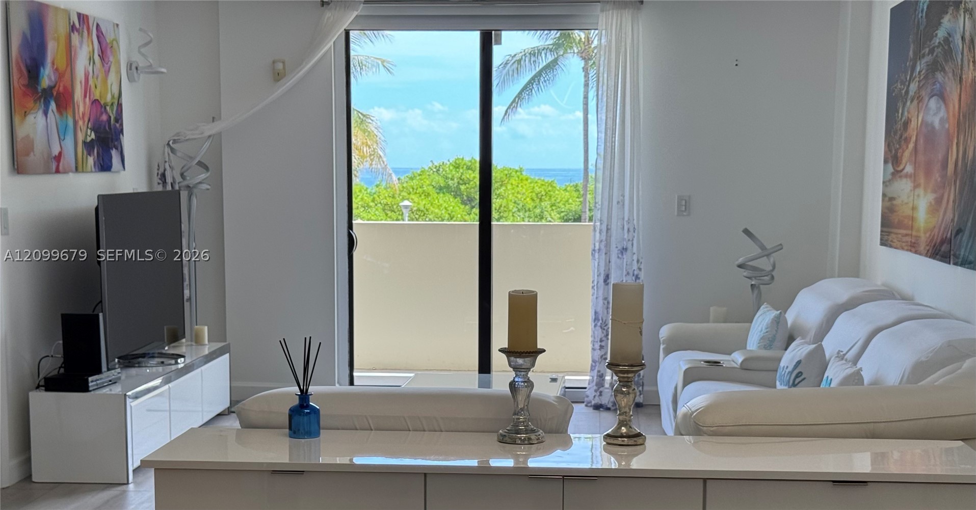 1623 Collins Ave #220