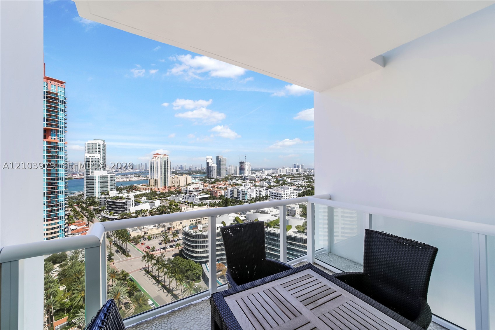 image Continuum South Beach North Tower31