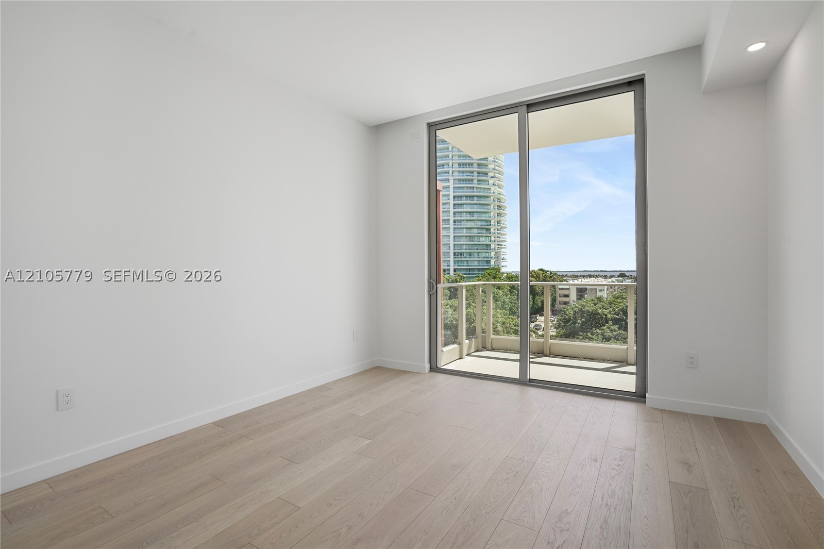 2200 Brickell Ave #PH02 Miami, FL 33129