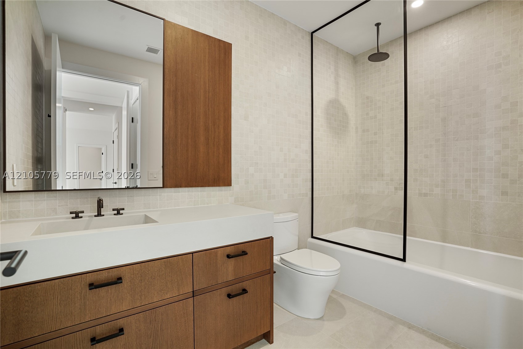 2200 Brickell Ave #PH02 Miami, FL 33129
