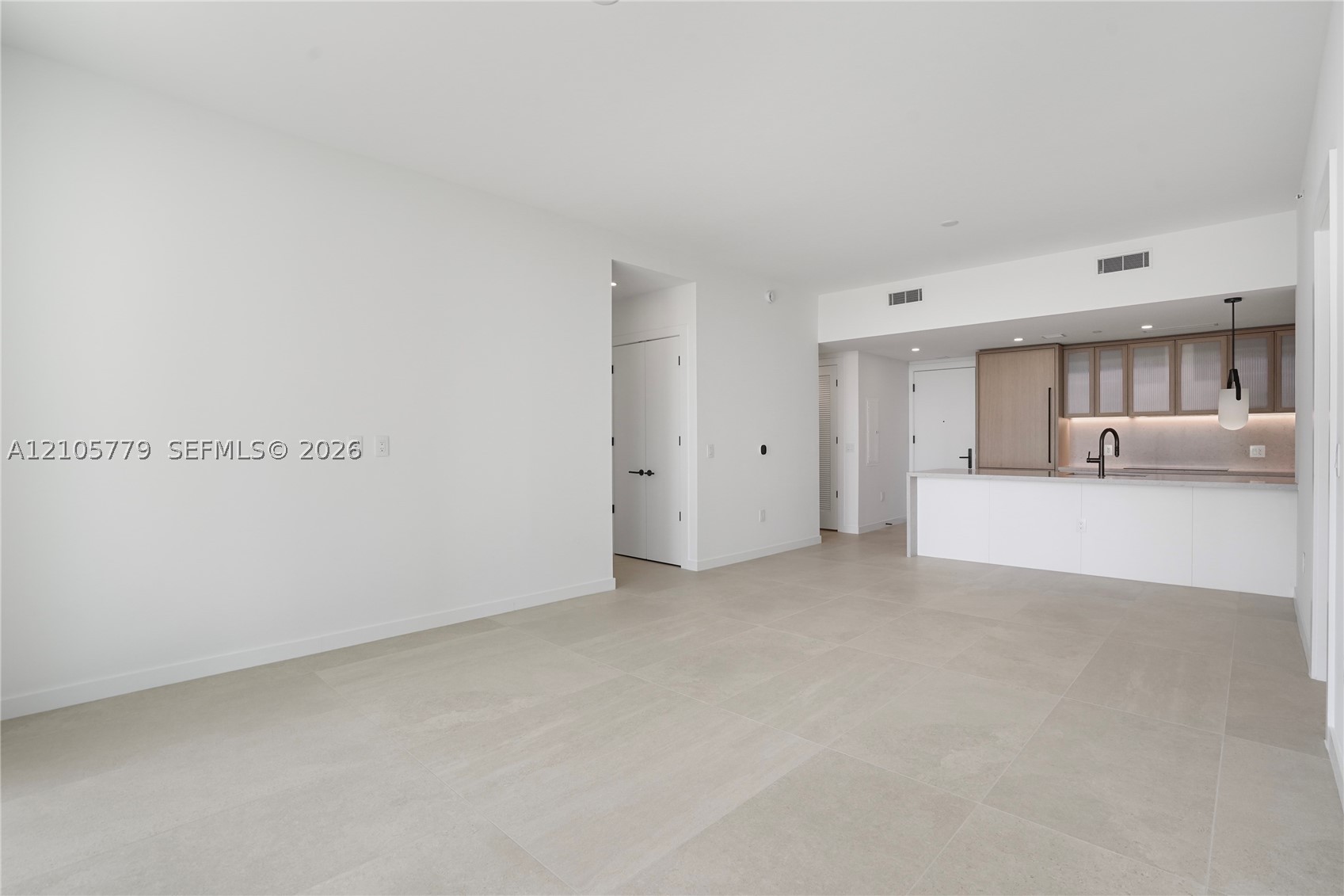 2200 Brickell Ave #PH02 Miami, FL 33129