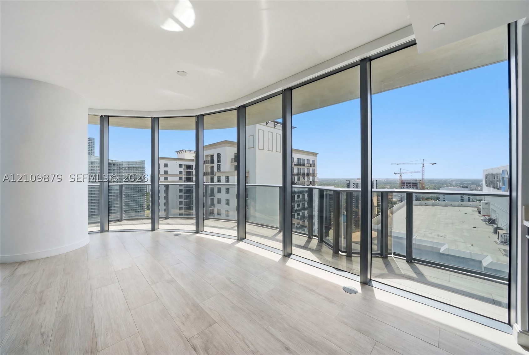 55 SW 9th St #3106 Miami, FL 33130