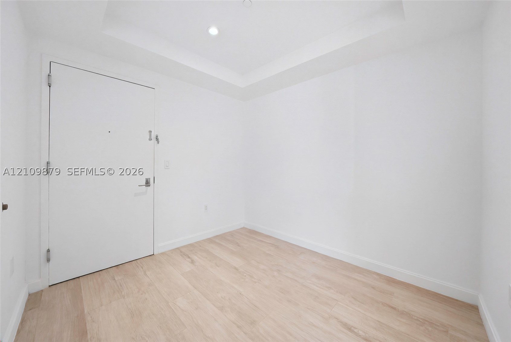 55 SW 9th St #3106 Miami, FL 33130