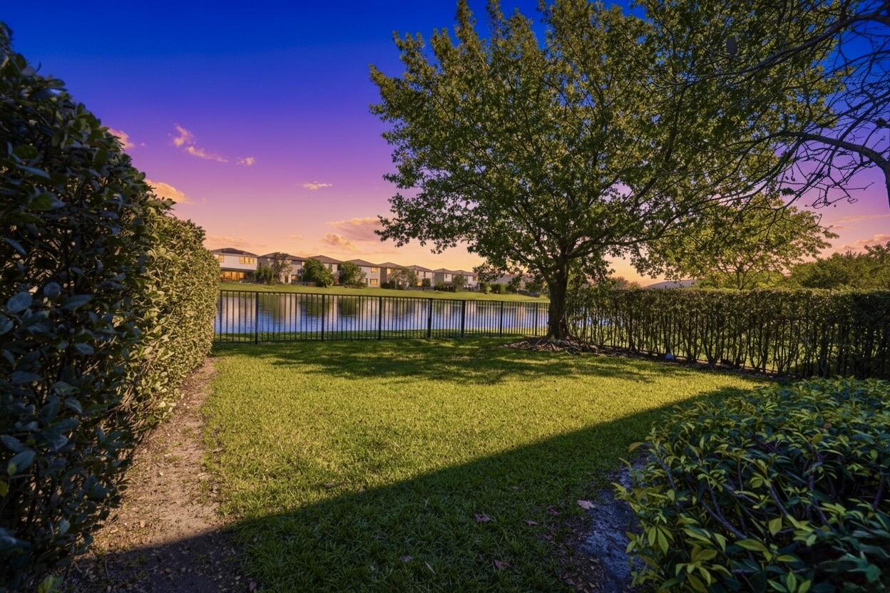 671 NE 191st Miami, FL 33179