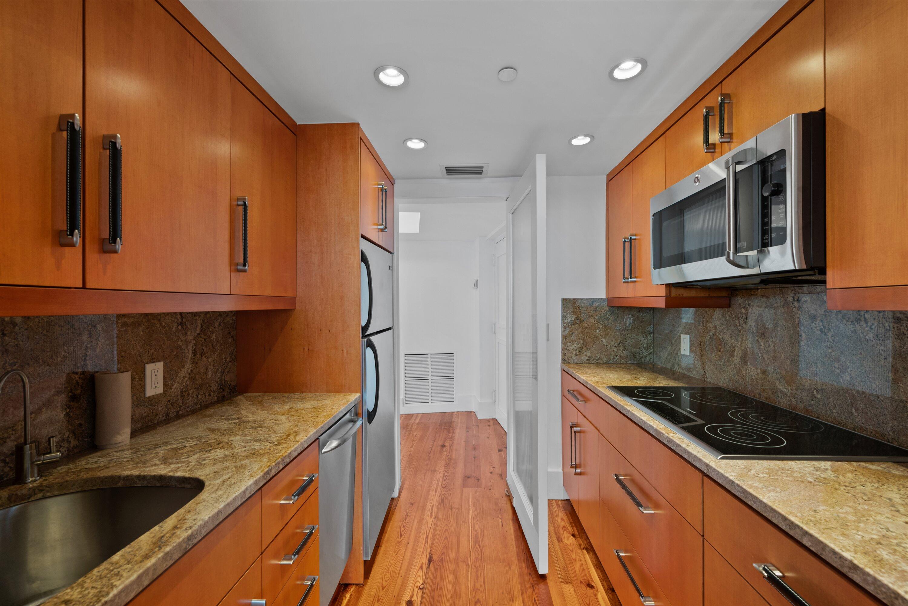 3360 S Ocean #4fi Palm Beach, FL 33480