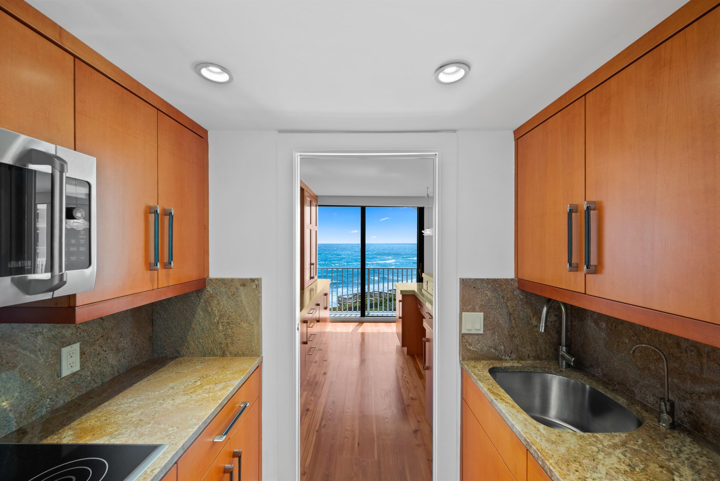 3360 S Ocean #4fi Palm Beach, FL 33480