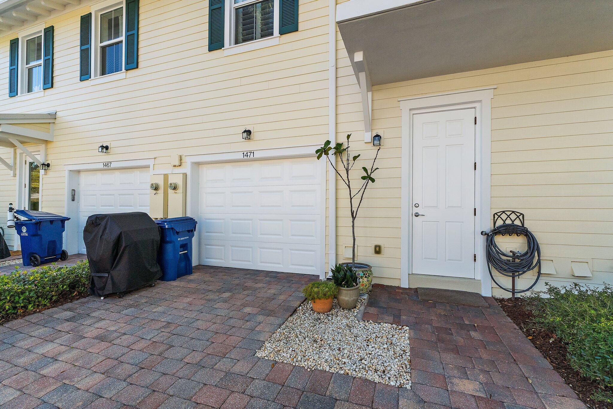 1471 N Jeaga Jupiter, FL 33458