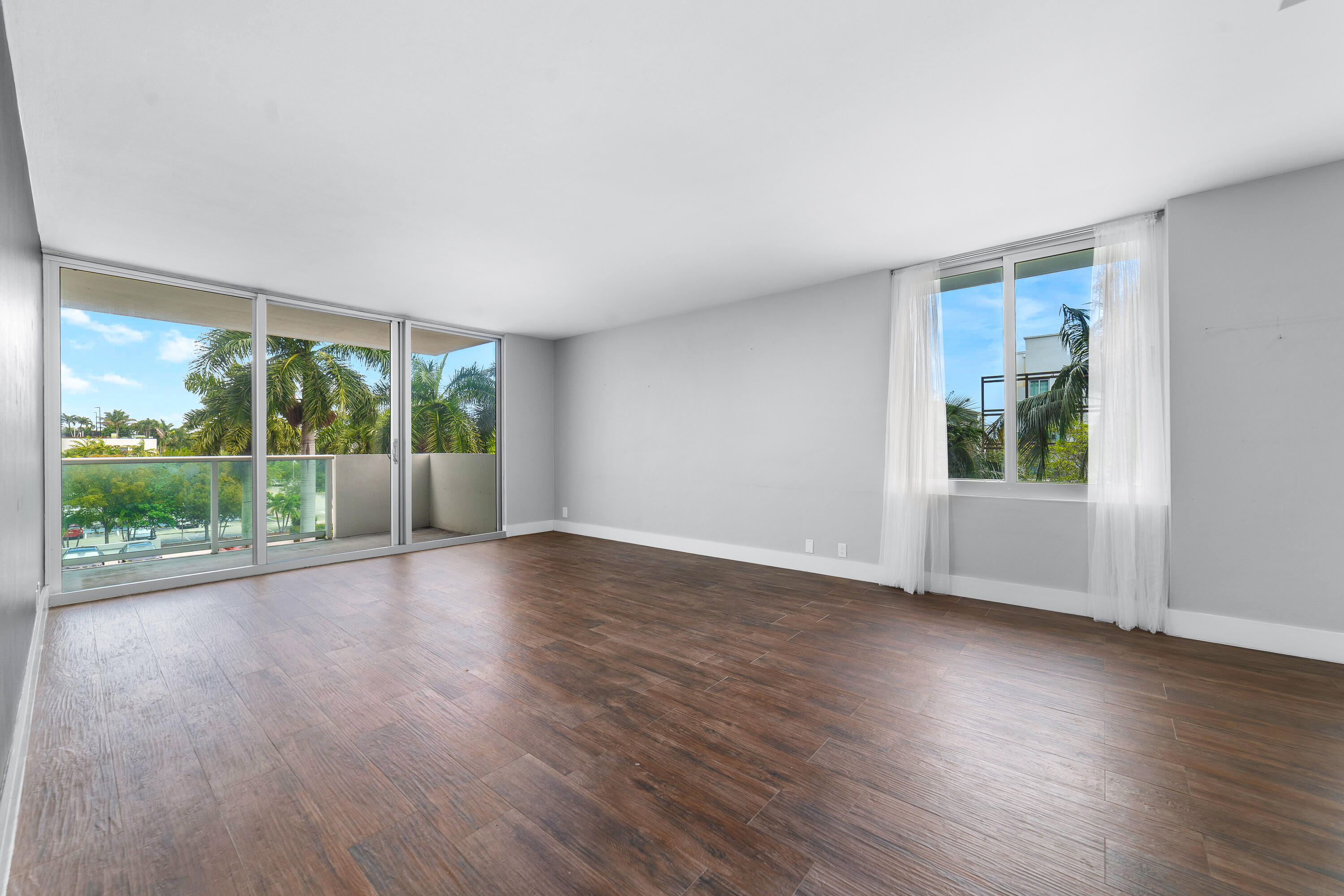 image Mirador 1200 (North Tower)15