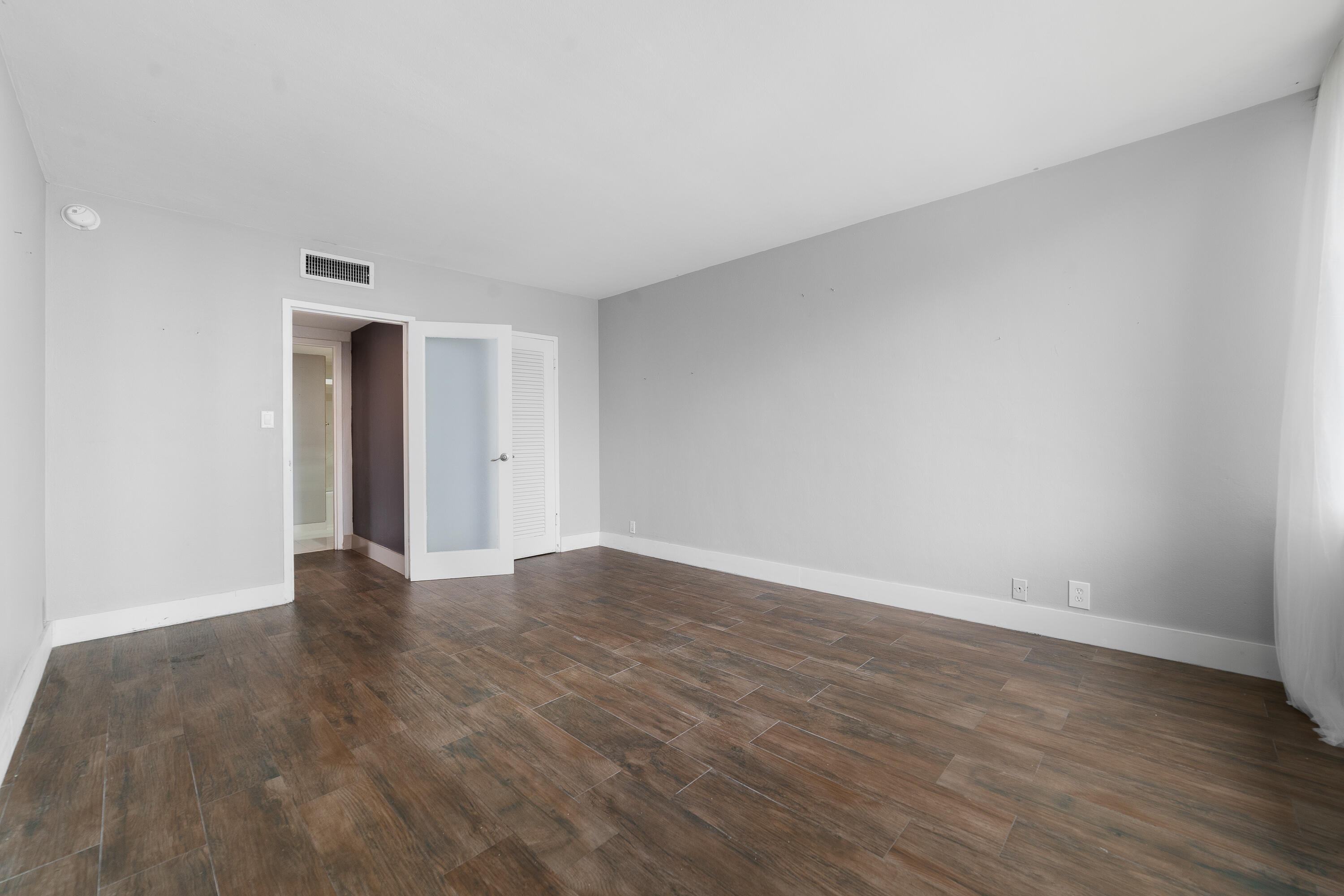 image Mirador 1200 (North Tower)22