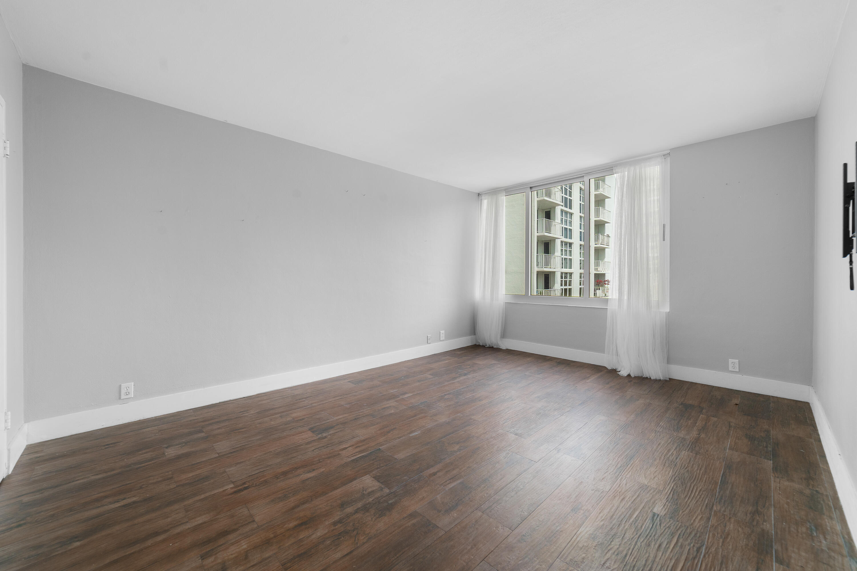 image Mirador 1200 (North Tower)23