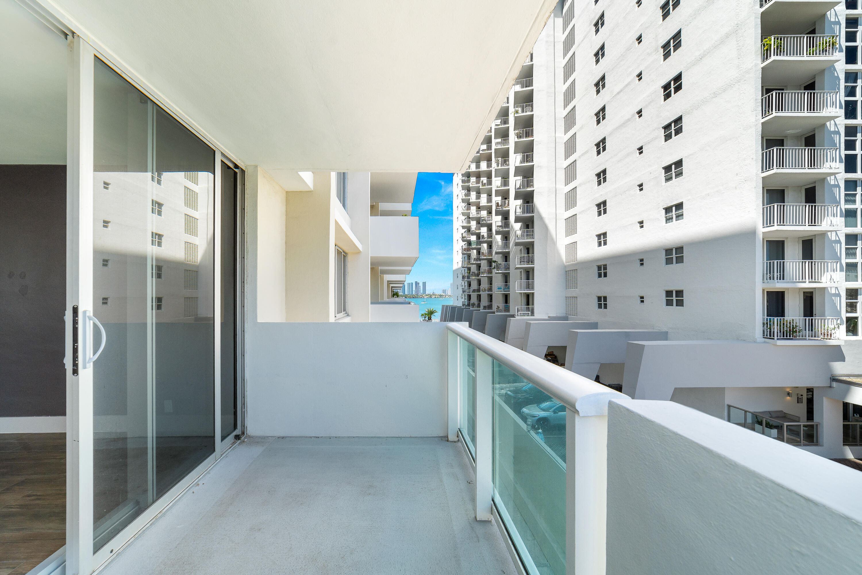 image Mirador 1200 (North Tower)29