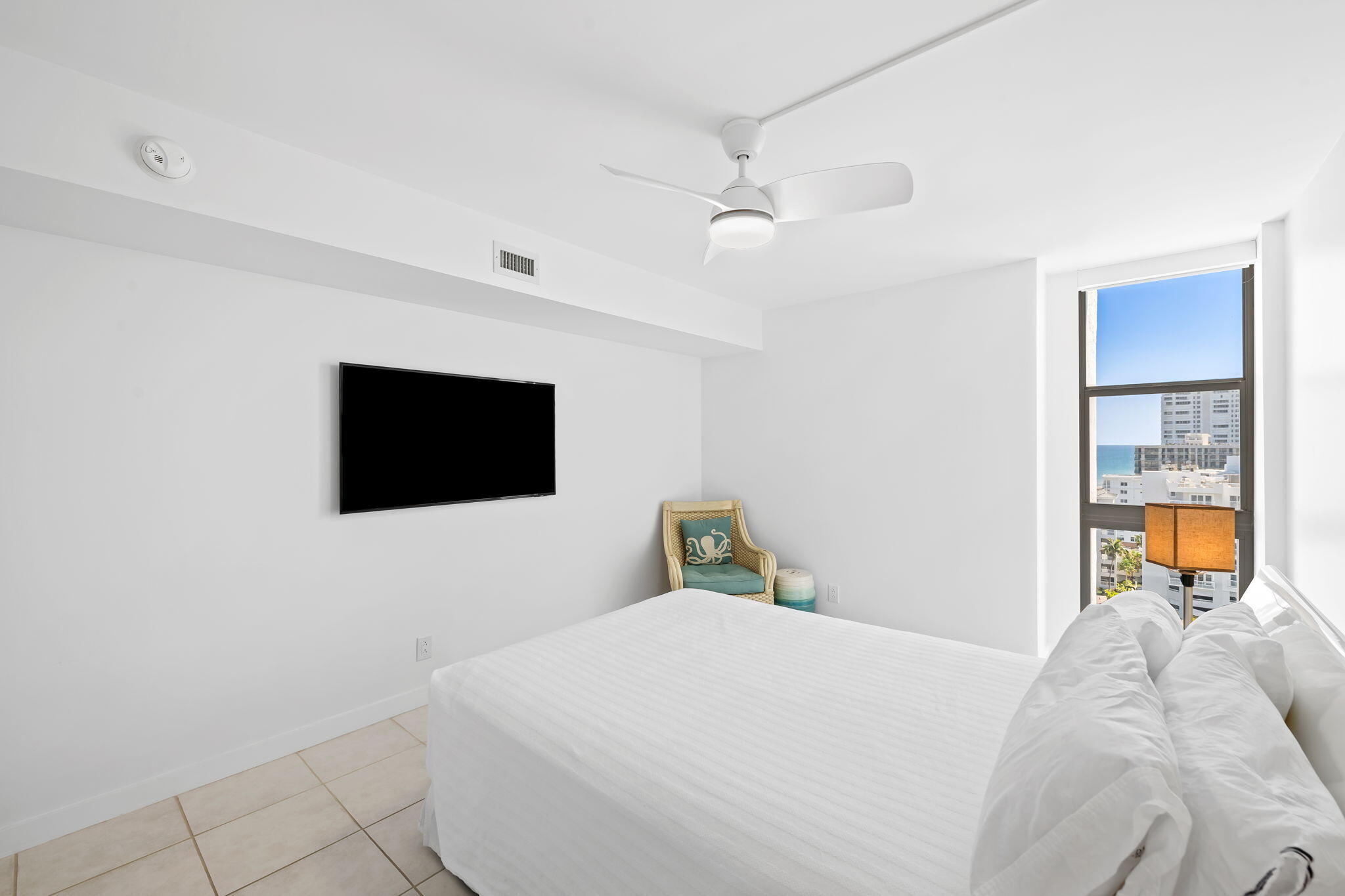 1010 S Ocean #1502 Pompano Beach, FL 33062