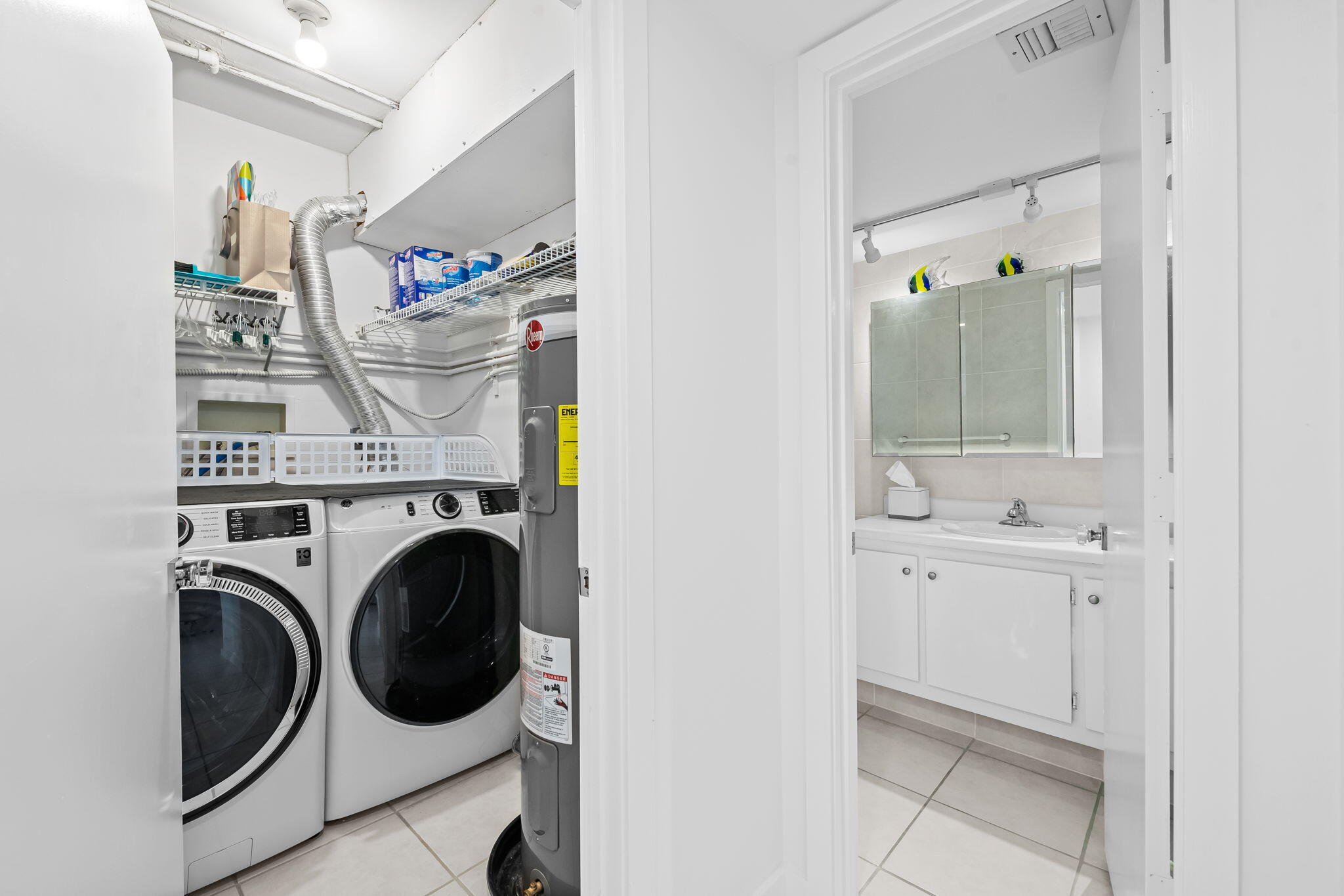 1010 S Ocean #1502 Pompano Beach, FL 33062