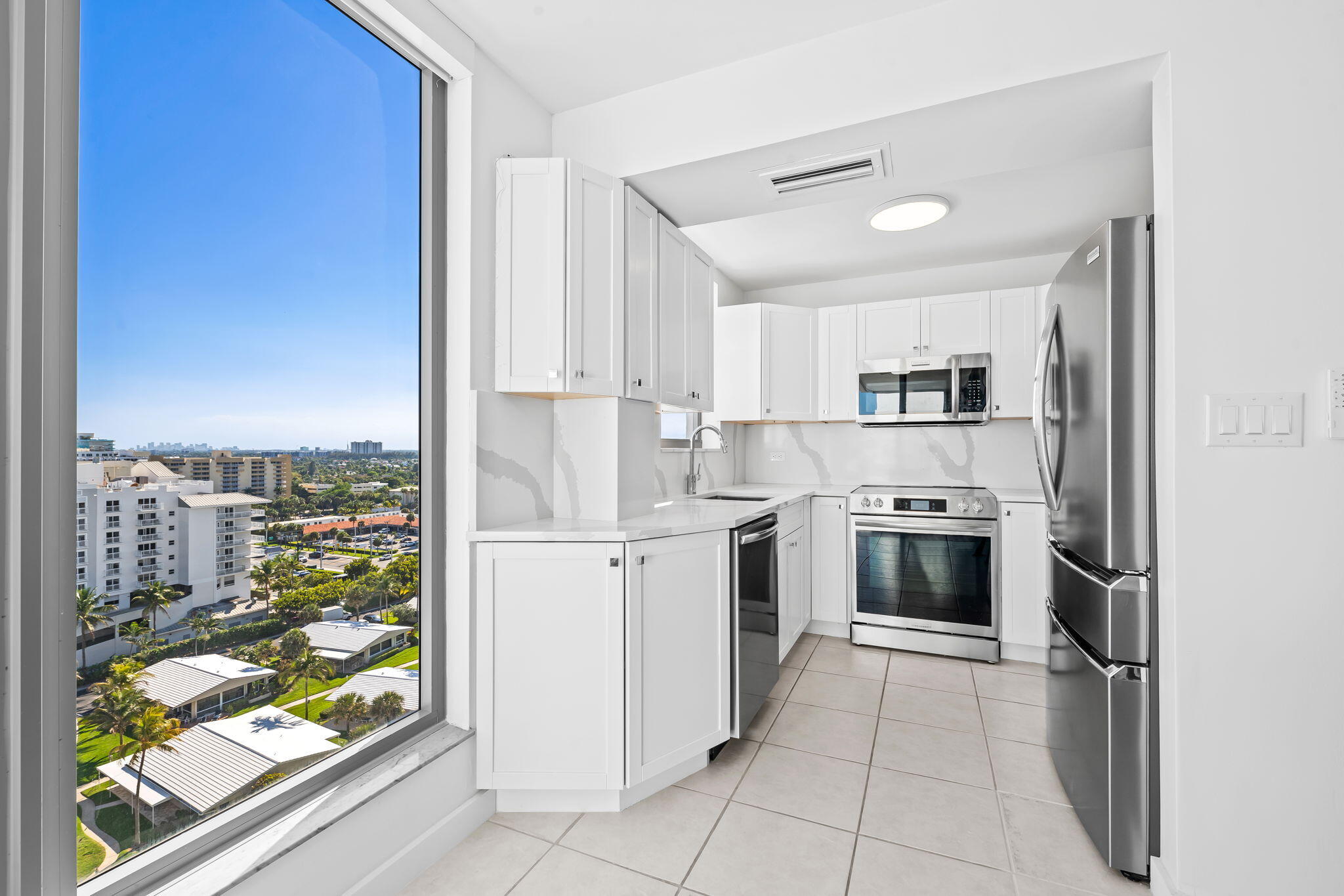 1010 S Ocean #1502 Pompano Beach, FL 33062