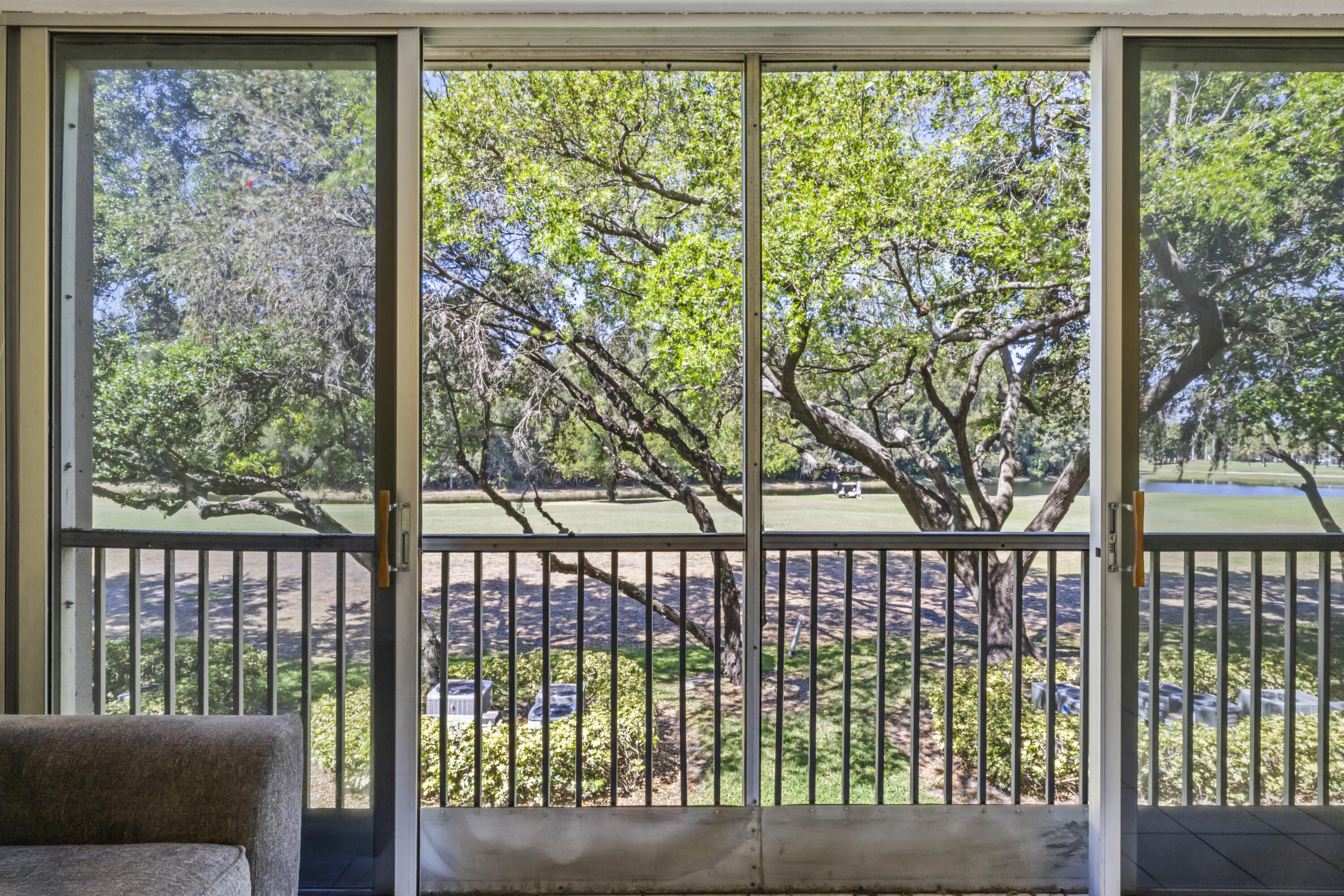 1000 SW 125th #211 Pembroke Pines, FL 33027