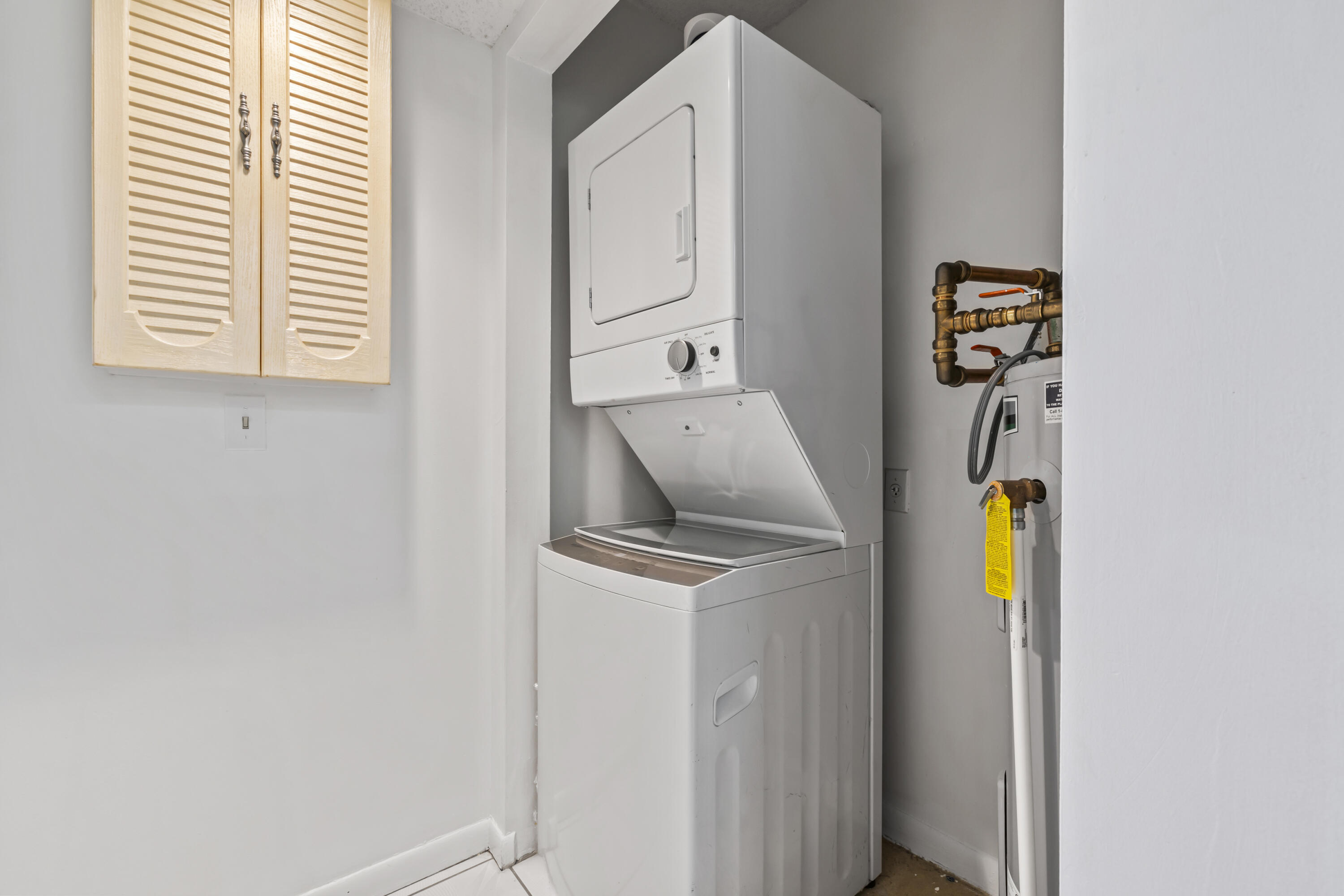 1000 SW 125th #211 Pembroke Pines, FL 33027