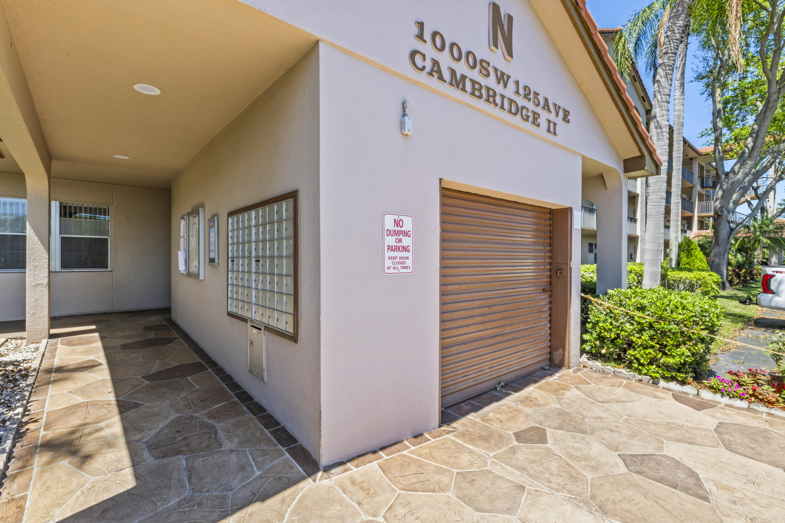 1000 SW 125th #211 Pembroke Pines, FL 33027