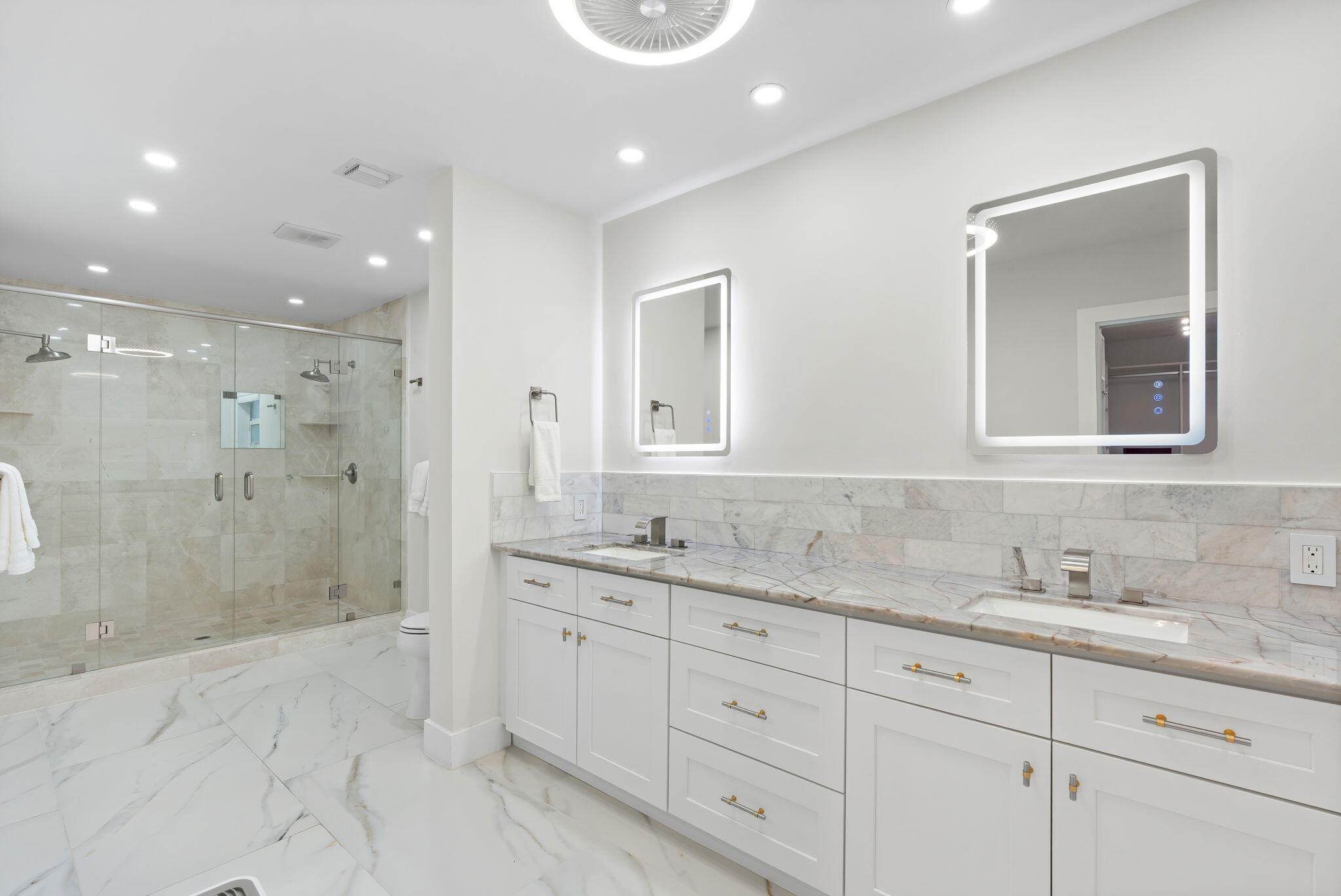 1114 W Cypress #V-8 Pompano Beach, FL 33069