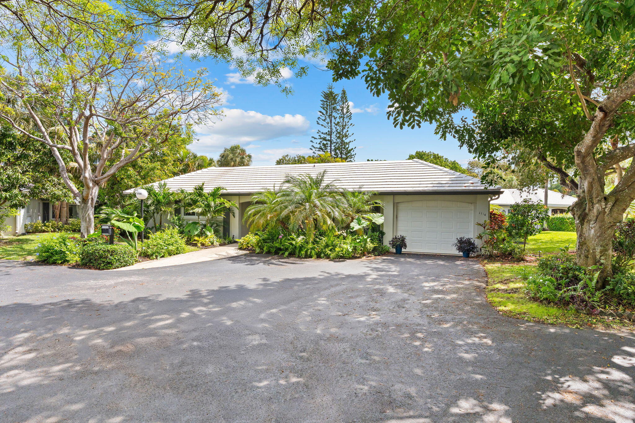 1114 W Cypress #V-8 Pompano Beach, FL 33069