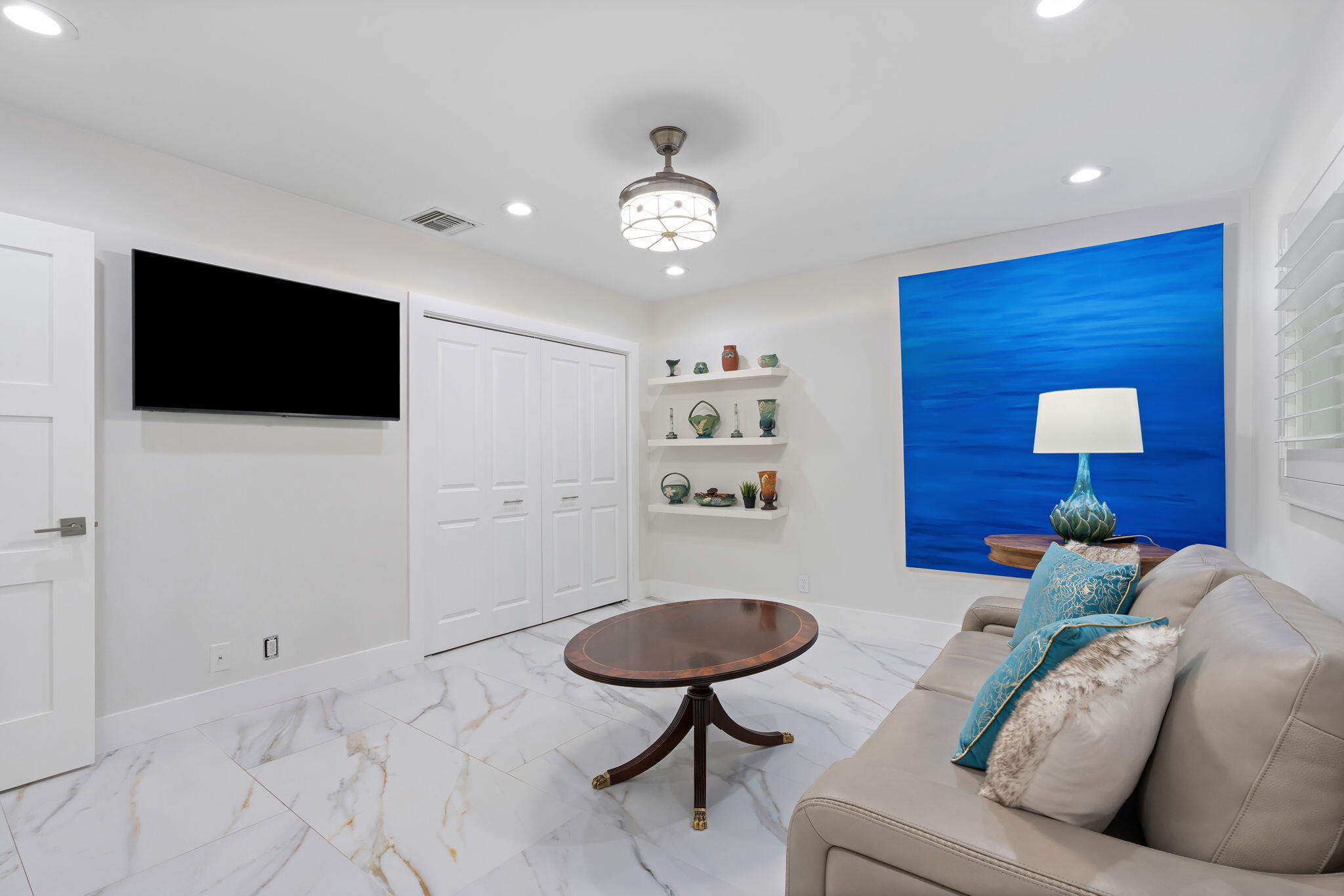 1114 W Cypress #V-8 Pompano Beach, FL 33069