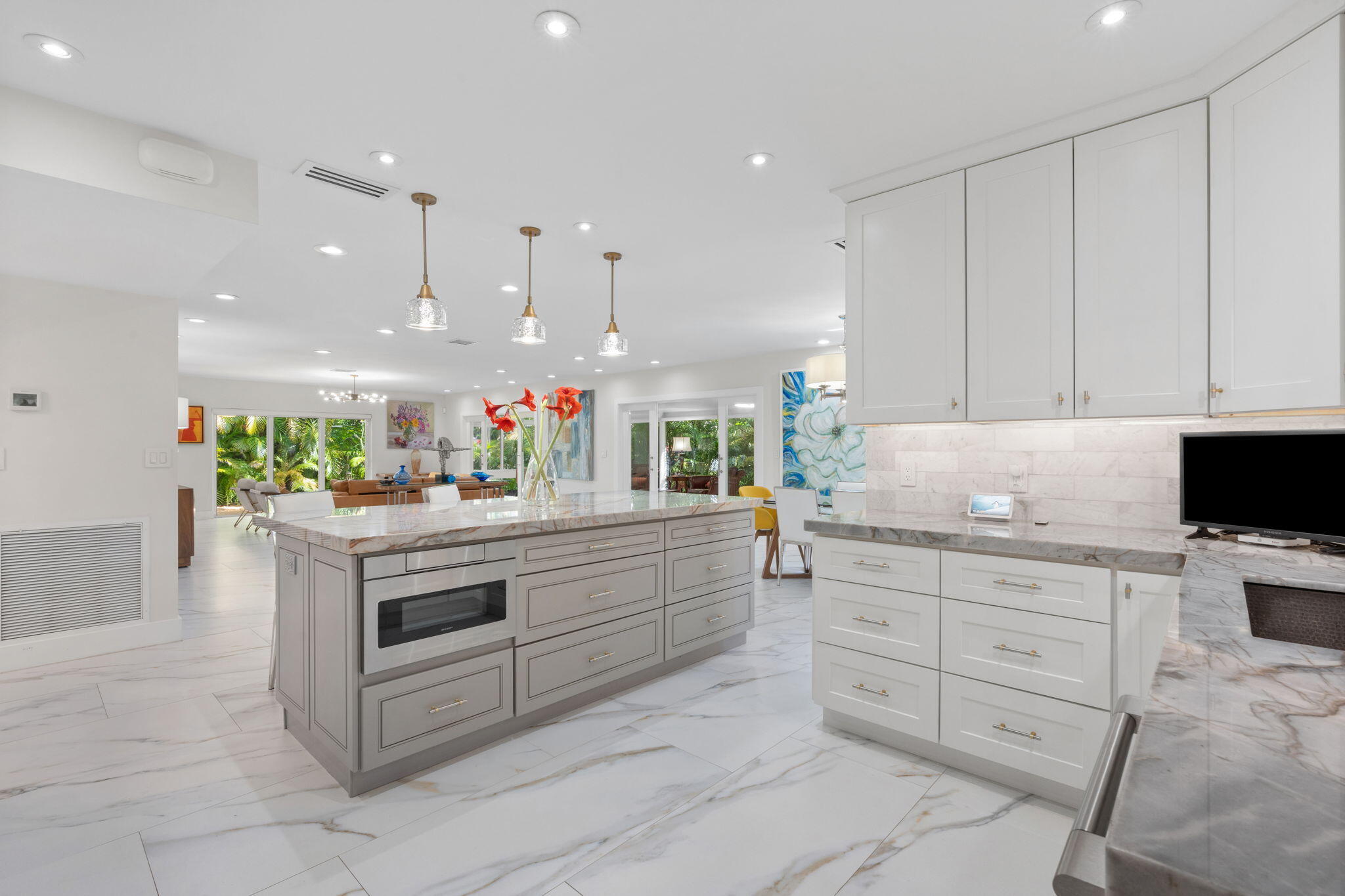 1114 W Cypress #V-8 Pompano Beach, FL 33069