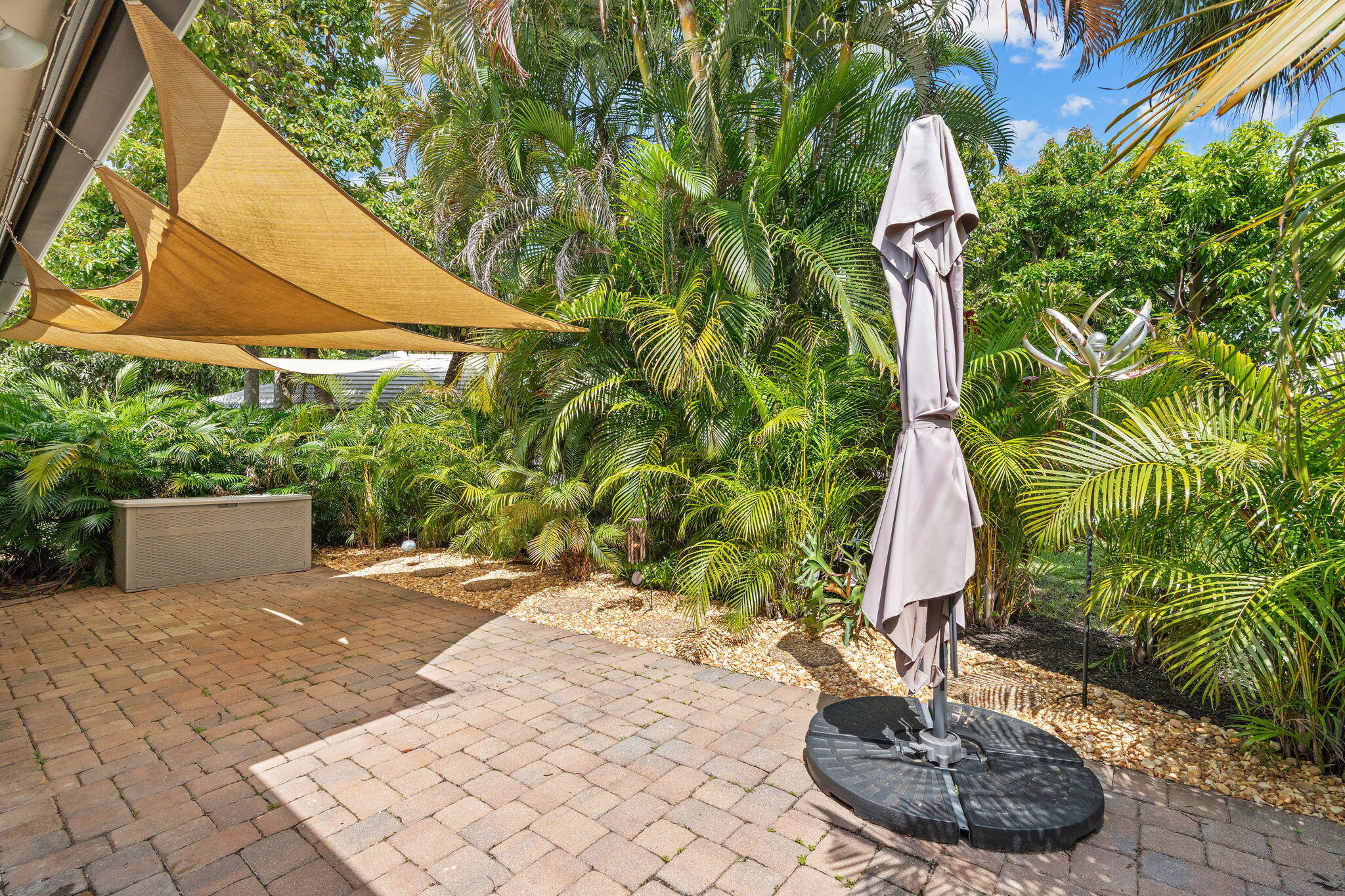 1114 W Cypress #V-8 Pompano Beach, FL 33069