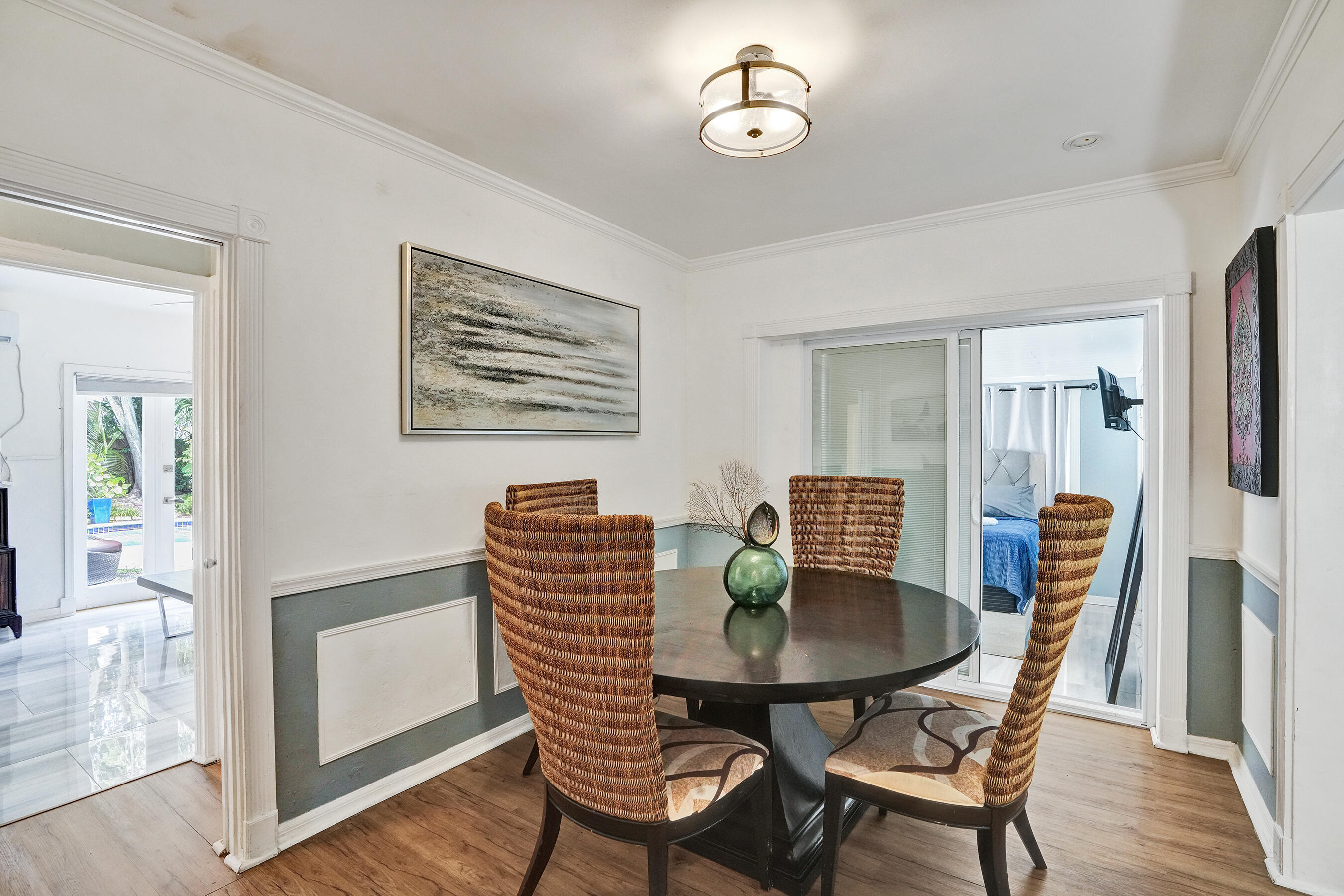 530 NE 11th Fort Lauderdale, FL 33301