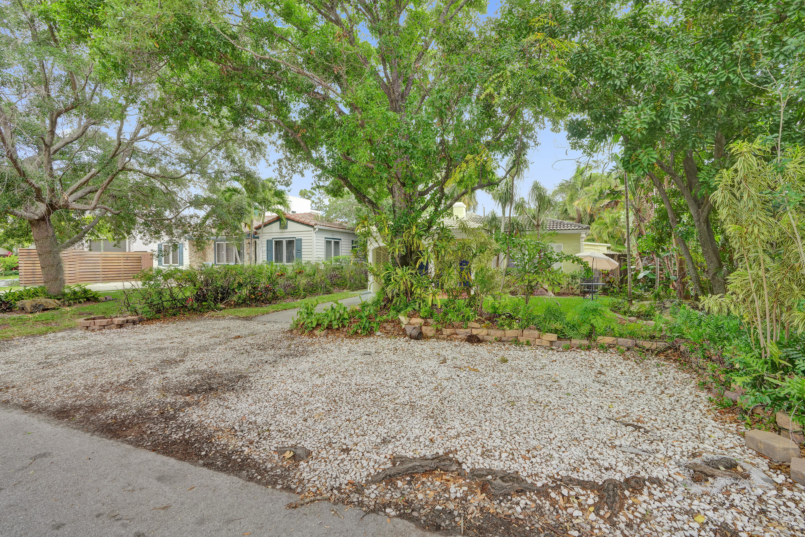530 NE 11th Fort Lauderdale, FL 33301